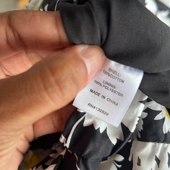 Superdown black off the shoulder daisy ruched mini dress - Picture 8 of 8